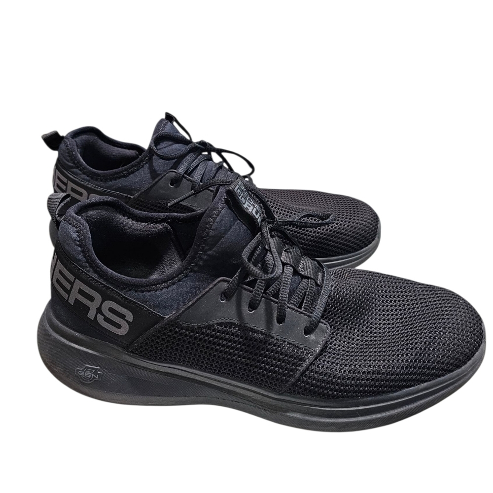 Skechers Men Size 12 Black Mesh Arch Fit Goga Mat Sneakers Iconic Gorpcore Y2K - Picture 3 of 8